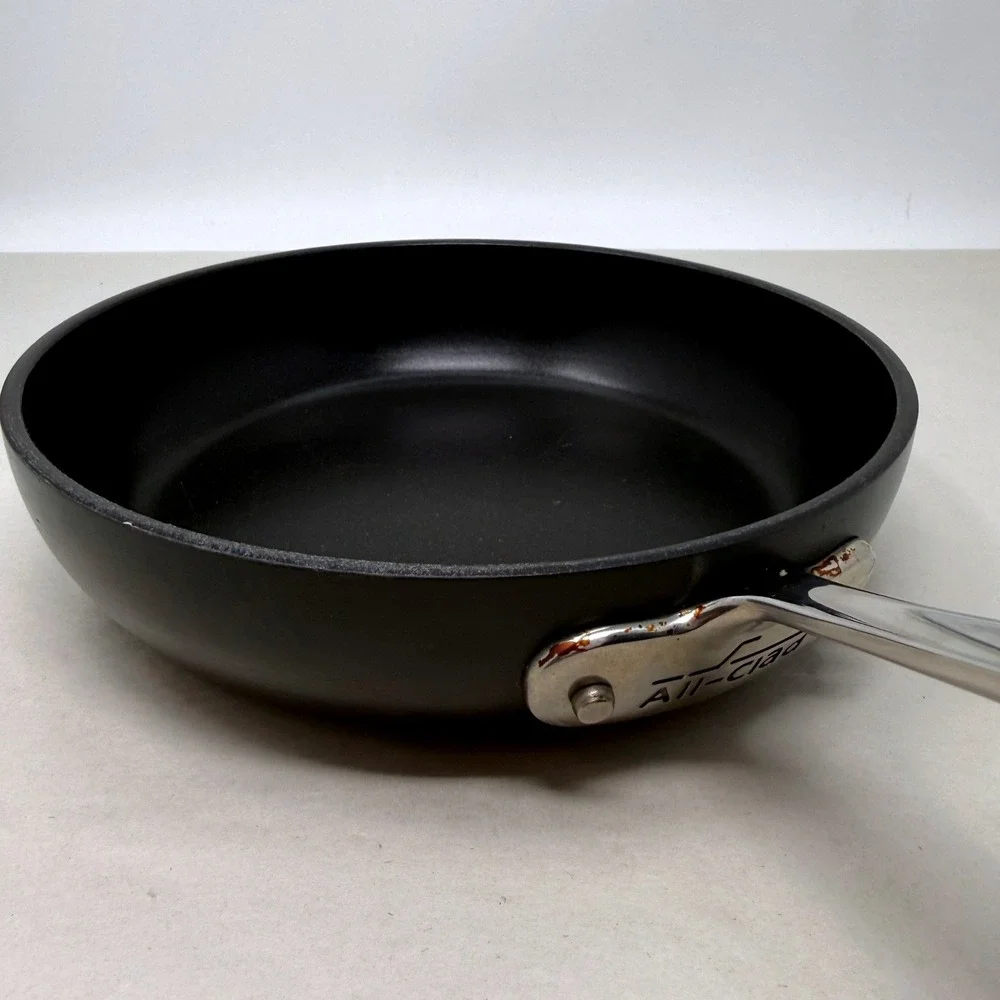 All-Clad HA1 Hard Anodized Nonstick 8 Inch Fry Pan Skillet Black